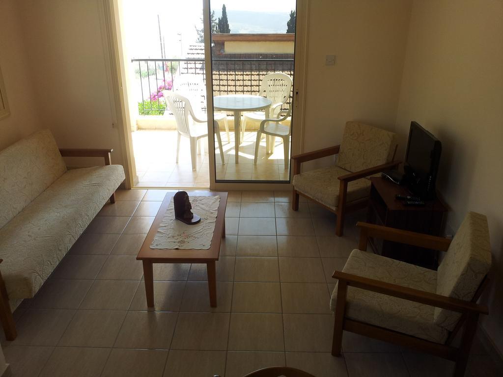 Lazaros Pissouri Apartments Δωμάτιο φωτογραφία